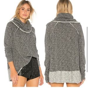 Free People Beach Cocoon Cowl Neck Two Body
Pullover Sweater Size M/L